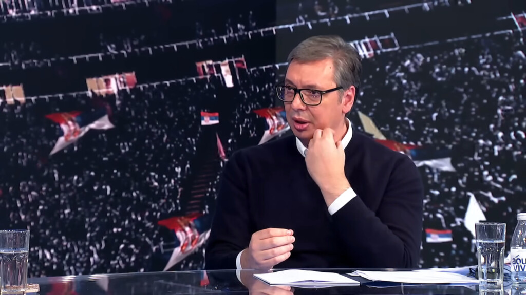 HIT TVIT 05.10.2025. Predsednik Vucic govori o obojenoj revoluciji i dramaticnim trenucima u Srbiji YouTube 1 00 07