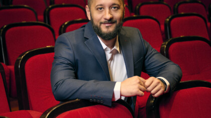 Teatar koji prati šta tišti društvo 11 Ilija Subotic foto Dusko Miljanic 2