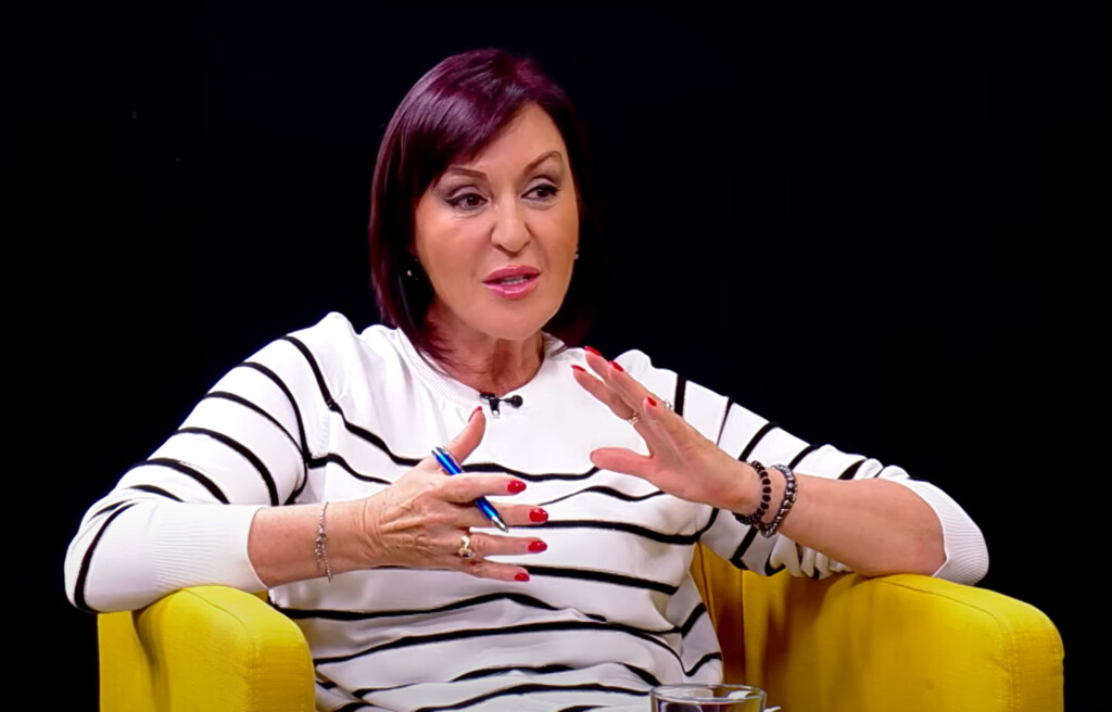 "Ovde je važno šta predsednik smatra, a ne šta kažu Ustav i zakoni" 4 Jasmina 3