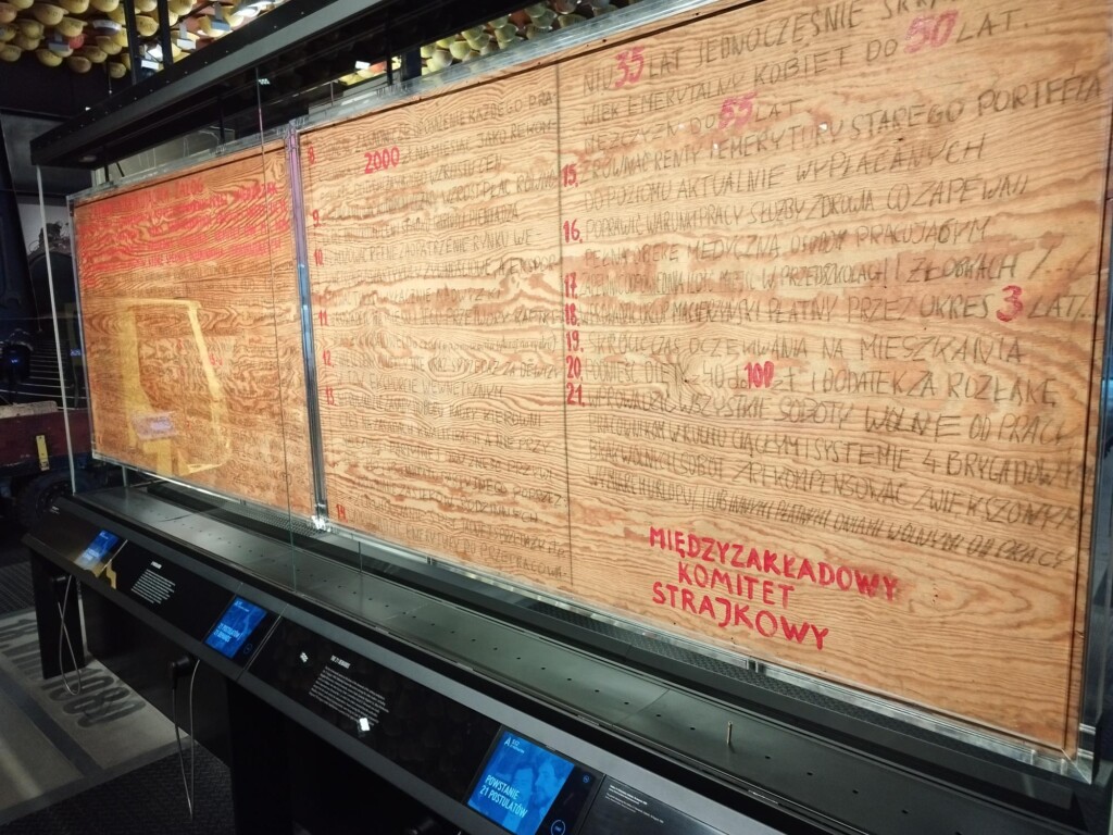 Komunizam smo oborili komunističkim metodama 8 1000016501