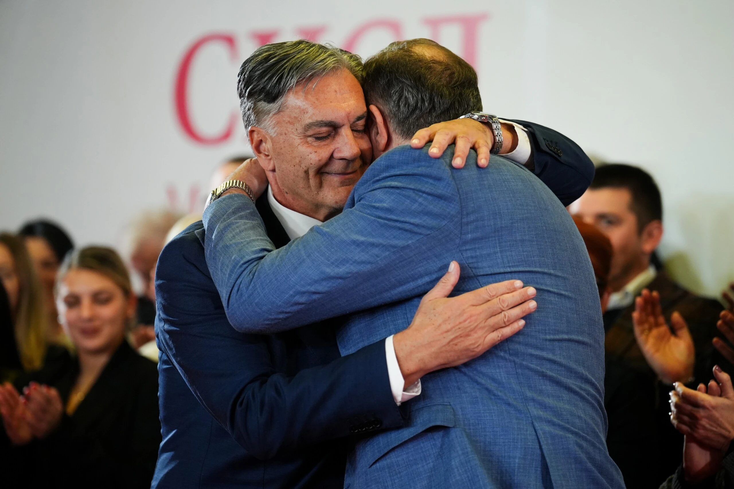 Dodikova pobeda sa ukusom poraza 1 13529874