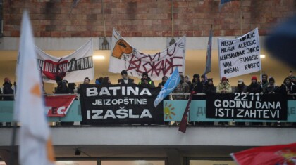 1763823838 1763823666976