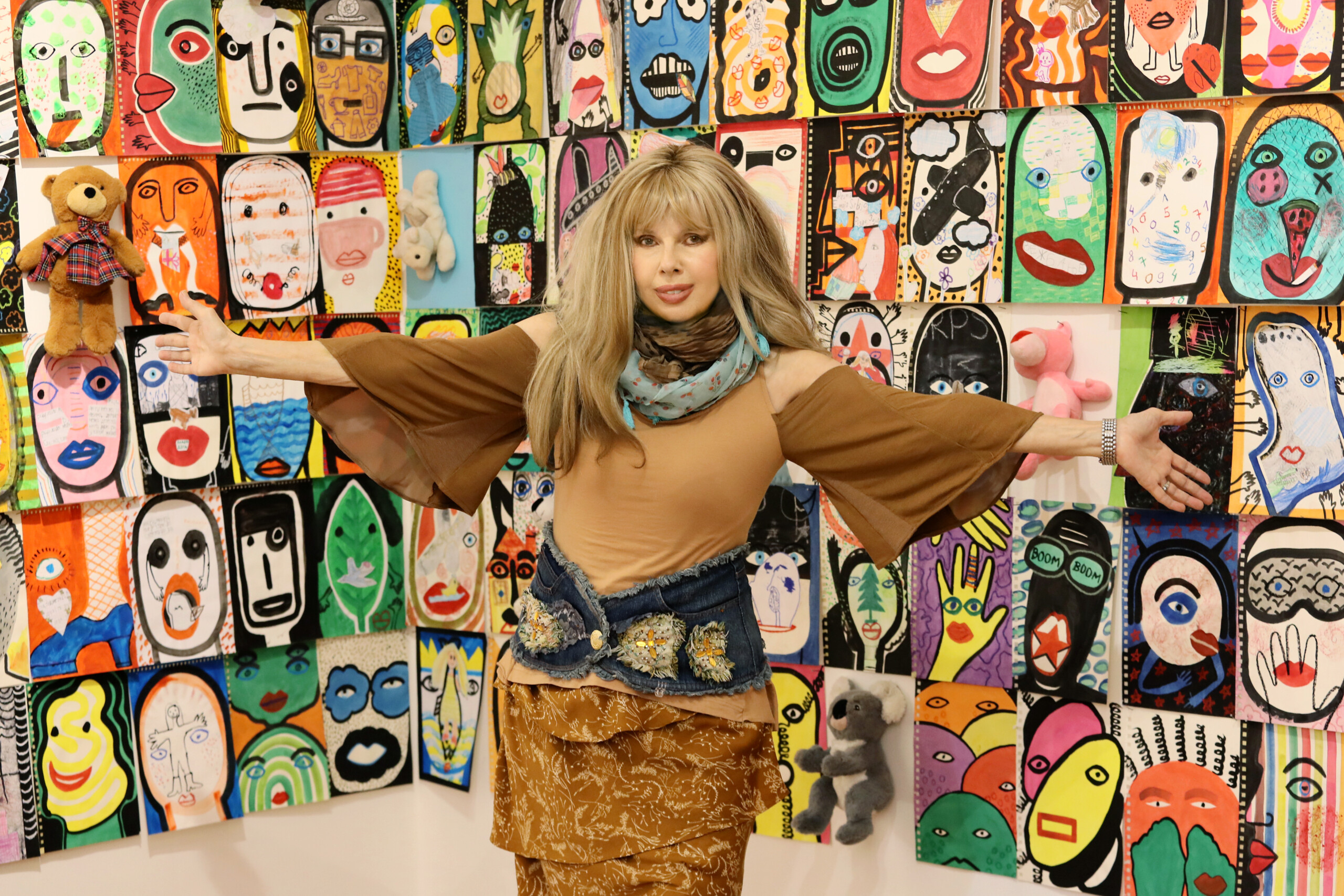 Žali u sebi, smehom se brani 1 Biljana Willimon ESTO7831 Foto E Stock Emil Conkic