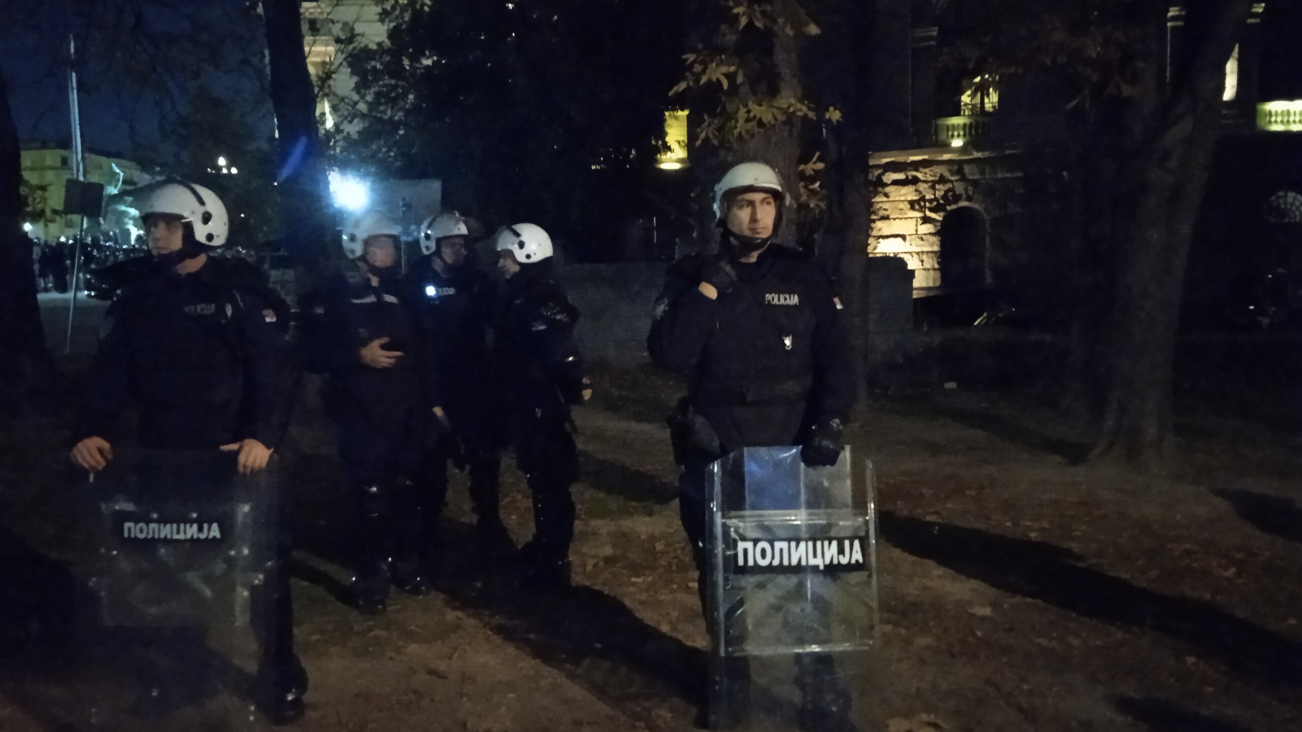 Šta je reporter Radara video na dan mitinga u Ćacilendu 1 IMG 20251105 181422