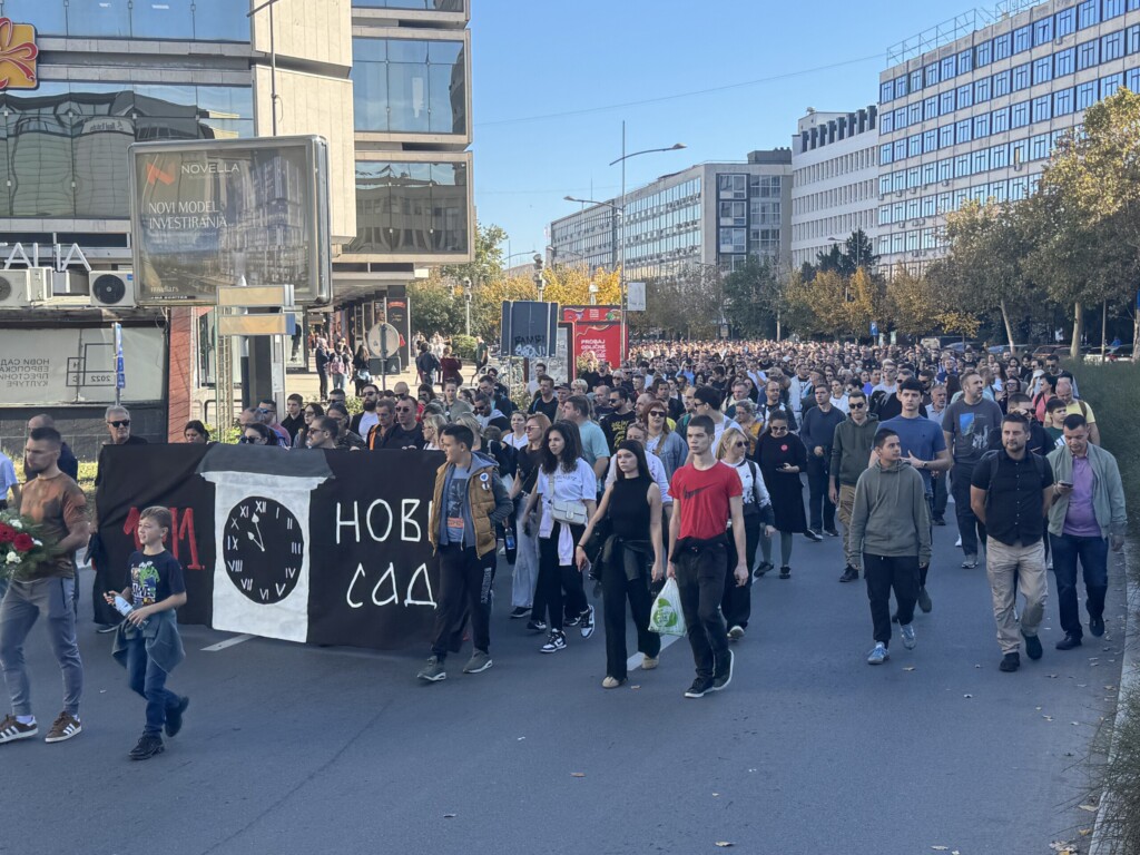 Ima ko da pamti 2 Komemorativni skup u Novom Sadu godinu dana od pada nadstresnice Foto Vladislav Mitic Nova 5