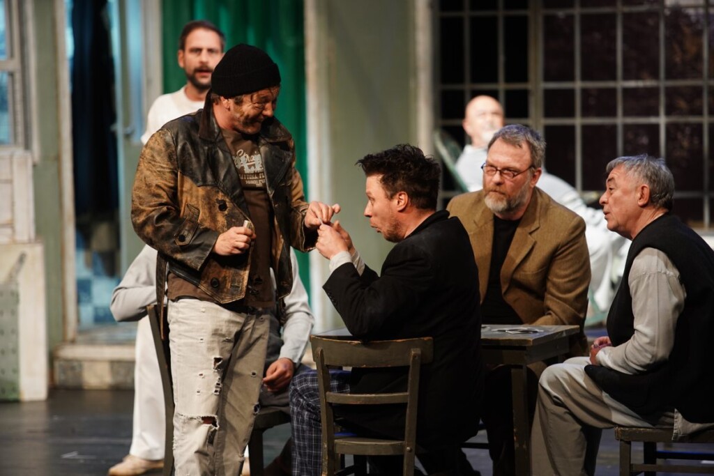 Let iznad kukavicjeg gnezda Dragana Udovicic Beogradsko dramsko pozoriste 41