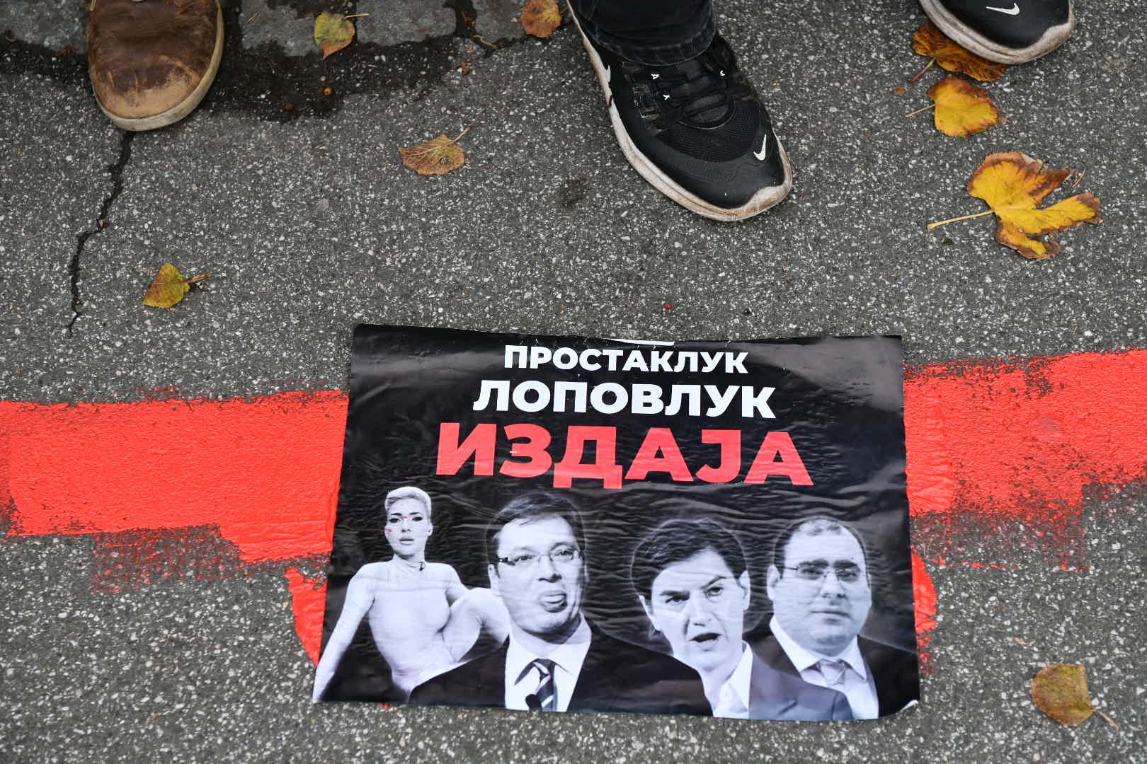 Briga tebe za zemlju i njenu istoriju i čast, samo ti je kinta važna 1 Protest ispred Generalstaba foto goran srdanov nova rs 53