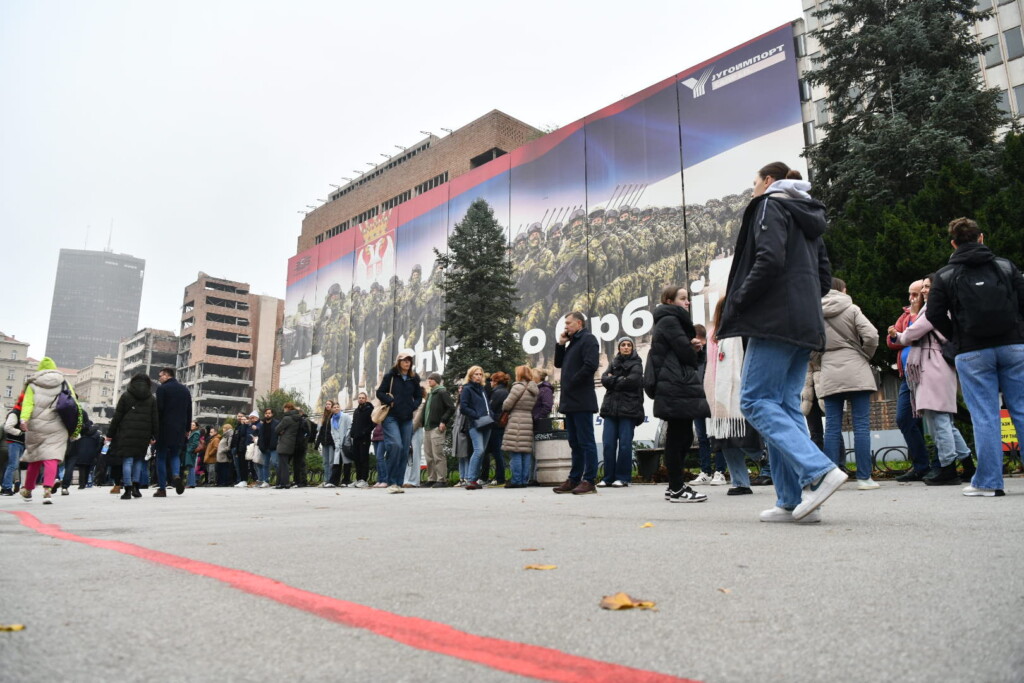 Rasprodaja časti 3 Protest ispred Generalstaba foto goran srdanov nova rs 78