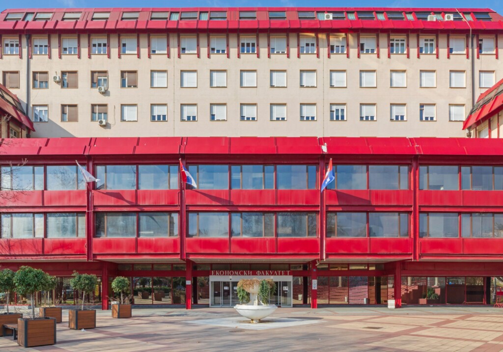 shutterstock 2041428077 1