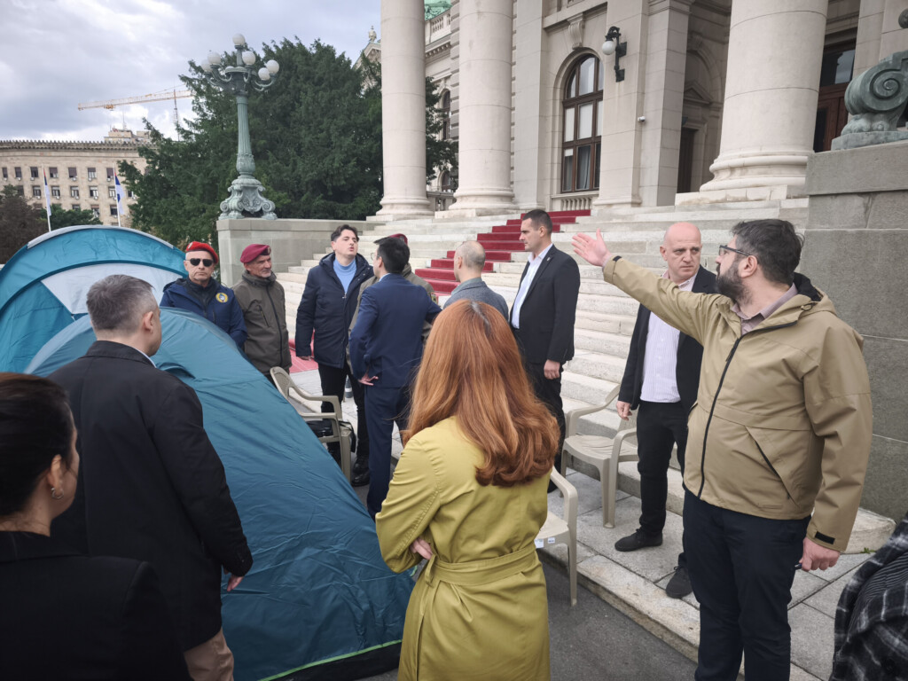 Vazduh trepti kao da nebo gori 2 ugljesa mrdic zlf 03112025 0009