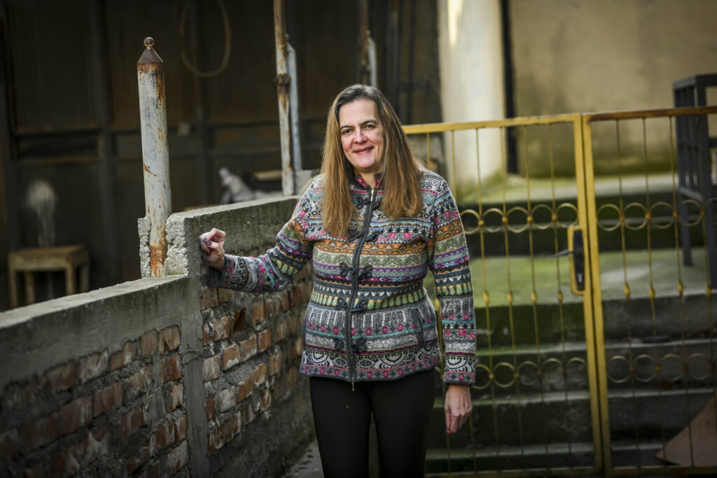 Svi smo mi otpadnici u očima onih koji drže poluge moći 2 Anja Mijovic foto goran srdanov radar 42