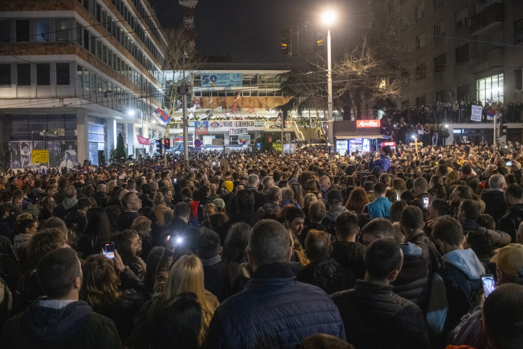 1741786840 VLD 9885 copy 2