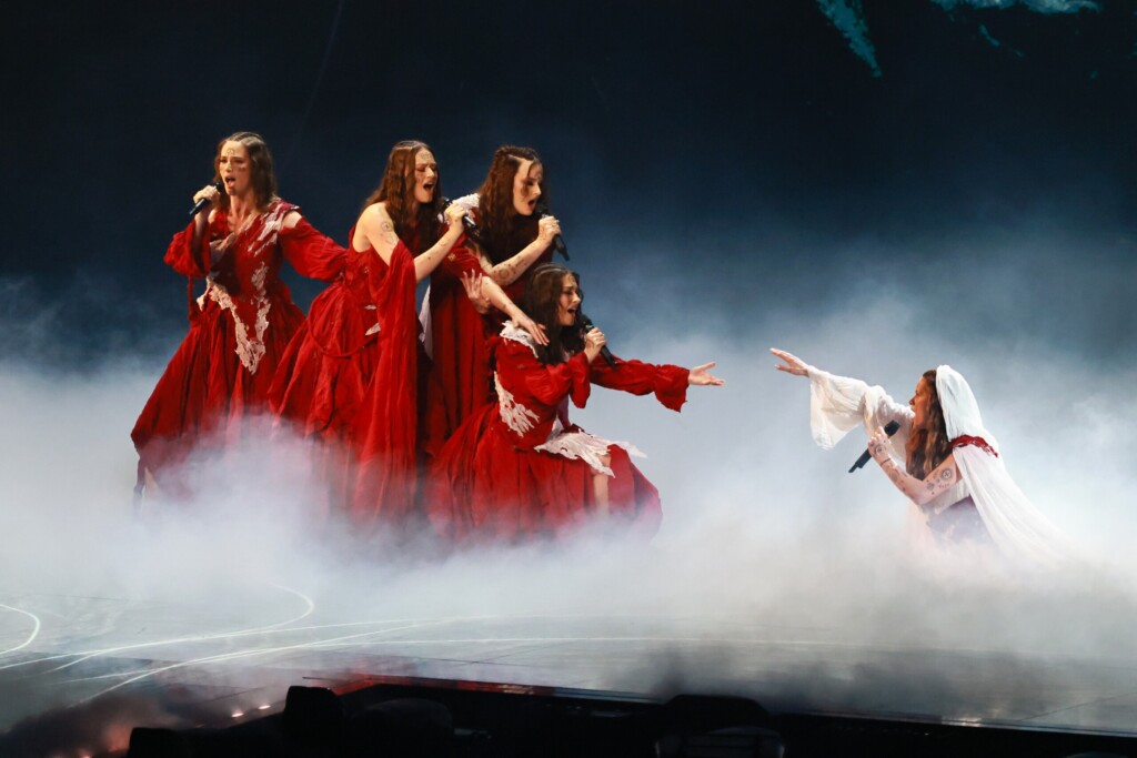 Finale: Pobeđeni i oštećeni 4 13988137