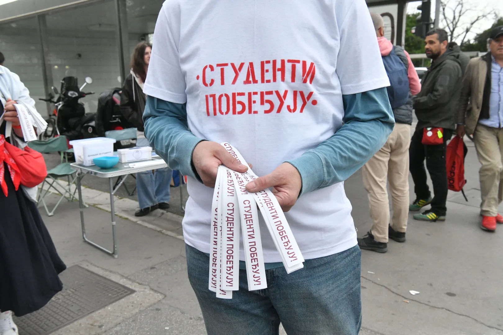 1777477155 Usce Studenti pobeduju nalepnice st.original