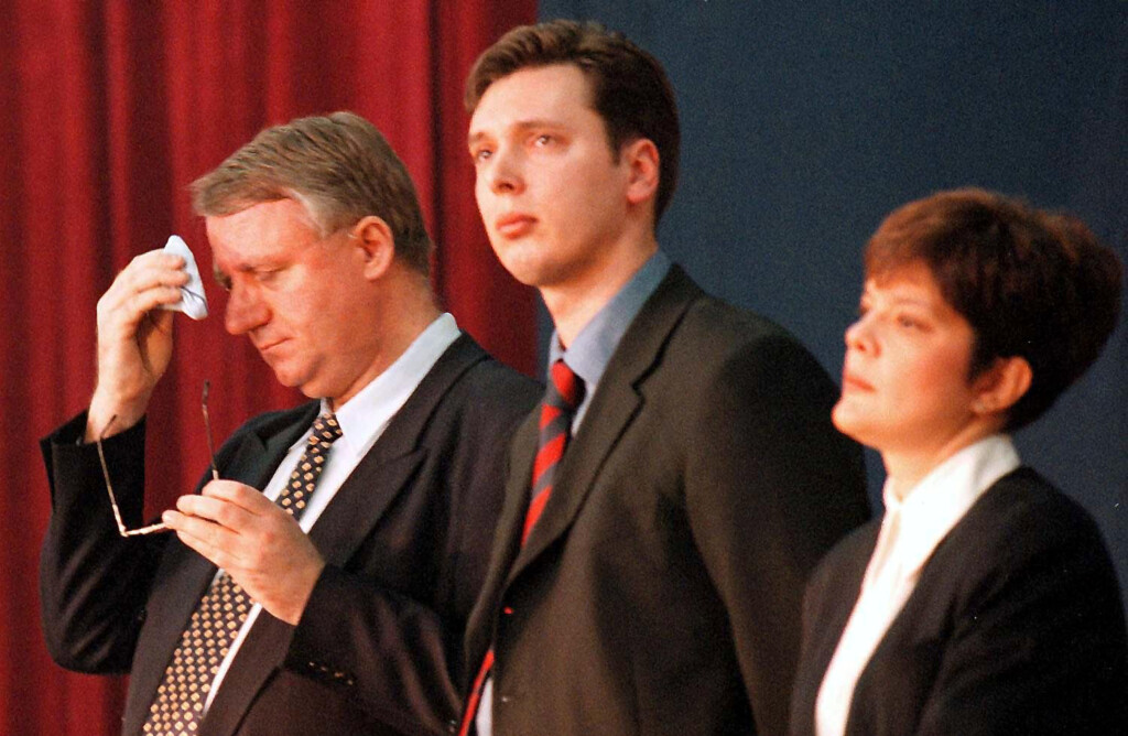Srbija na putu ili na stranputici 3 Vojislav Seselj Aleksandar Vucic i Maja Gojkovic