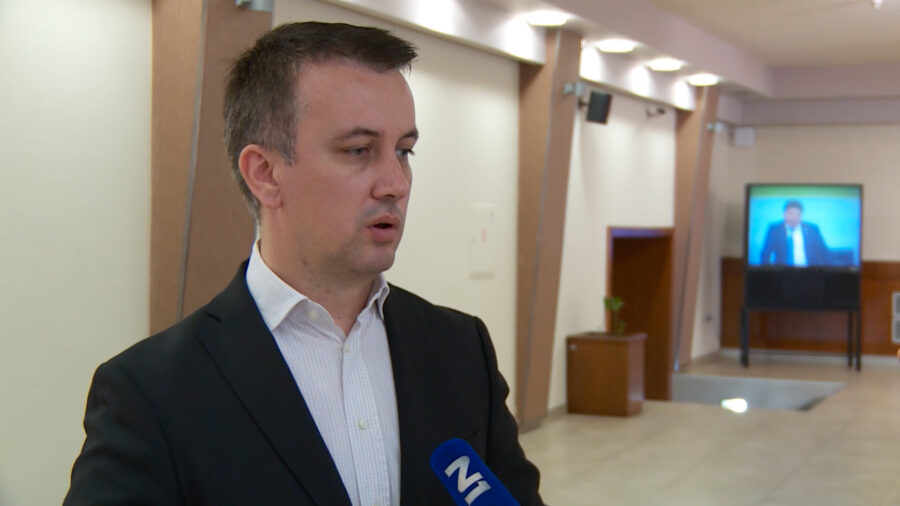 Prljave igre za Vučićeve opake igrače 4 1679494771 1679493482 adam sukalo 900x506 1