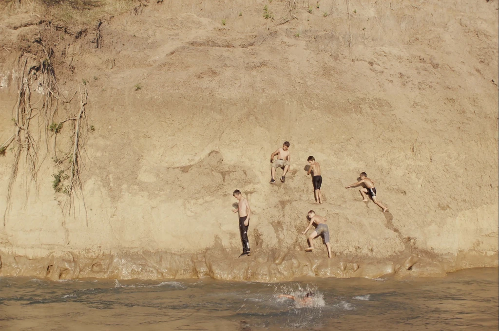 IMAGO still1