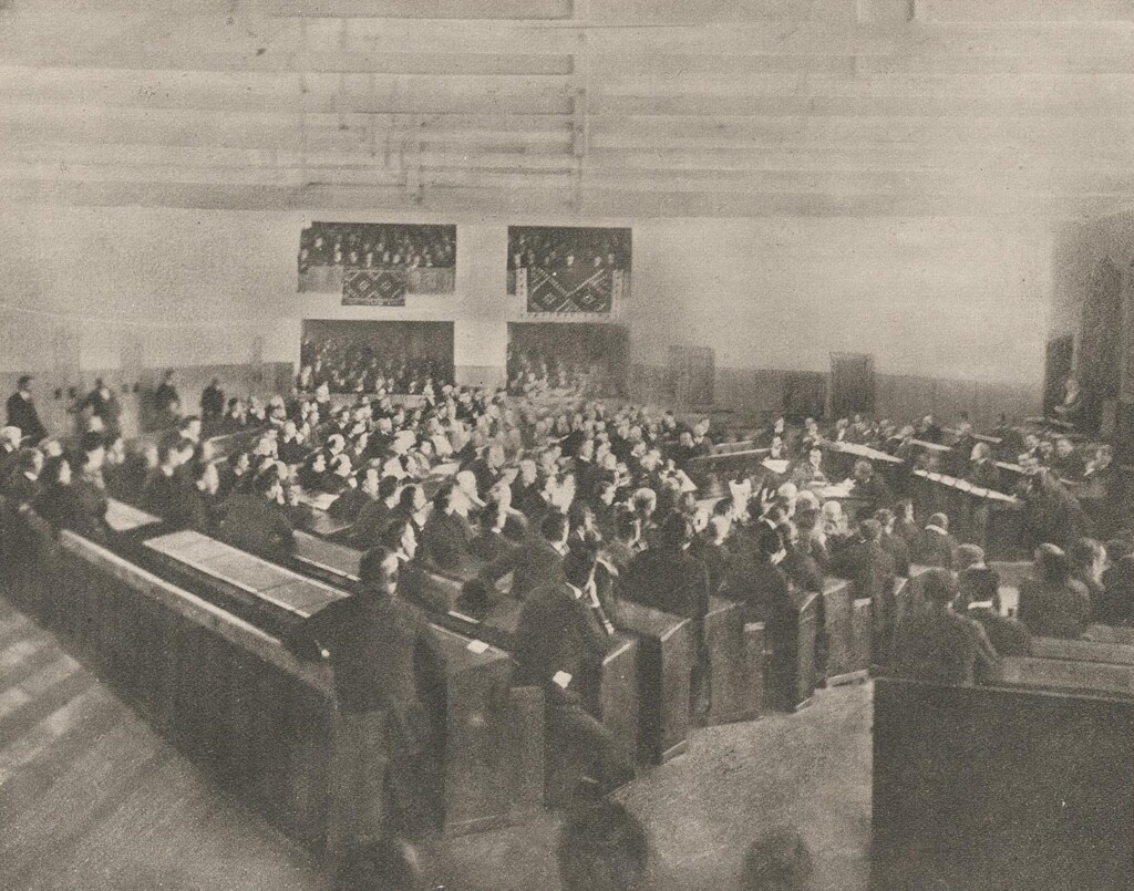 Никола П. Пашић отвара прву седницу Уставотворне скупштине 1920