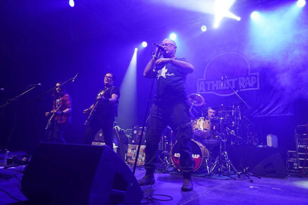 Ima li gitarska muzička industrija u Srbiji budućnost 2 atheist rap hladno pivo 15102022 0056