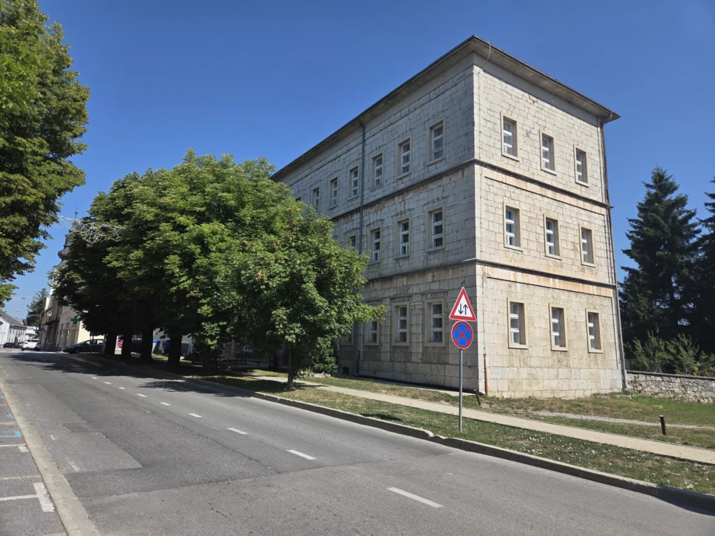 gimnazija gospic