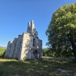 srusena crkva gospic