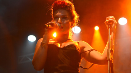 the amy winehouse band 15082026 0035