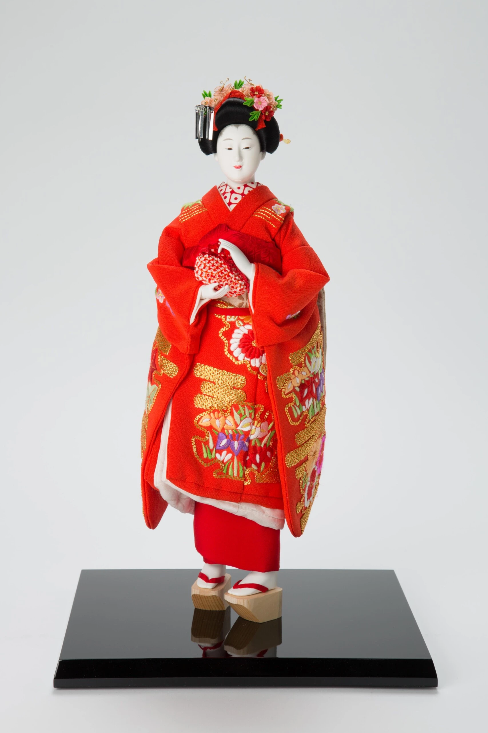 Od molitve do pop kulture 1 26 Isho Maiko