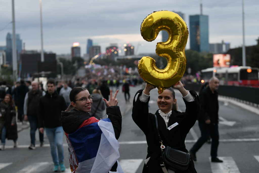 Pobeda zove skup studenti Slavija 221026 foto goran srdanov nova rs 33